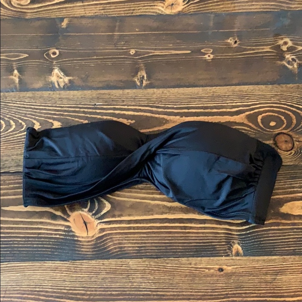 Bandeau bikini top